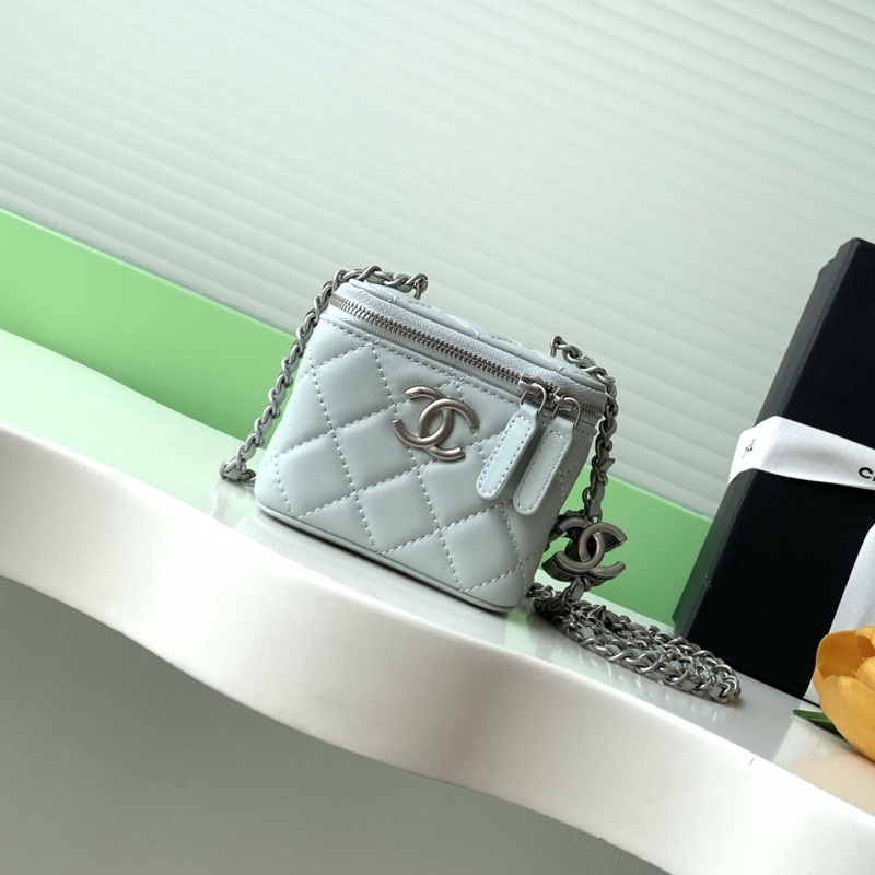 Ch**el cosmetic bags